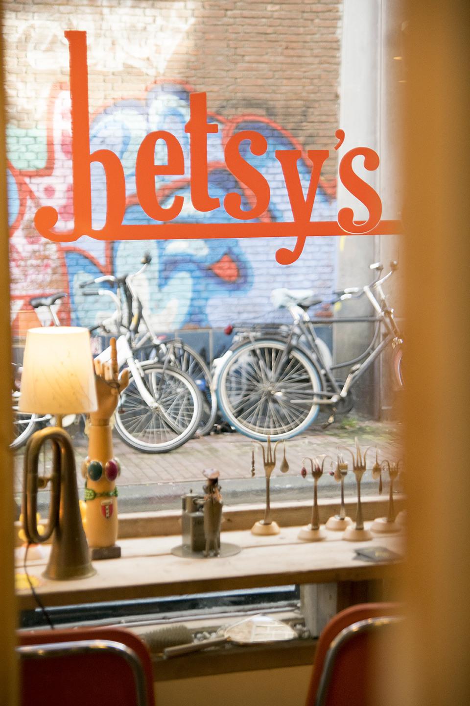 Afspraak Huiskamer kapsalon in de Jordaan